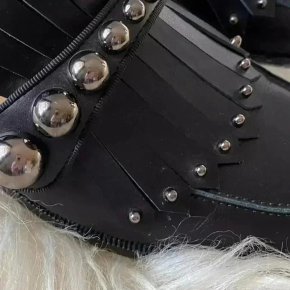 Christian Louboutin Octavian Black Mule Shoes - Picture 4 of 9